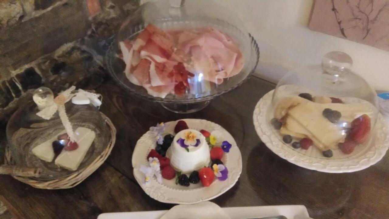 Bed And Breakfast Papillon Perledo Buitenkant foto