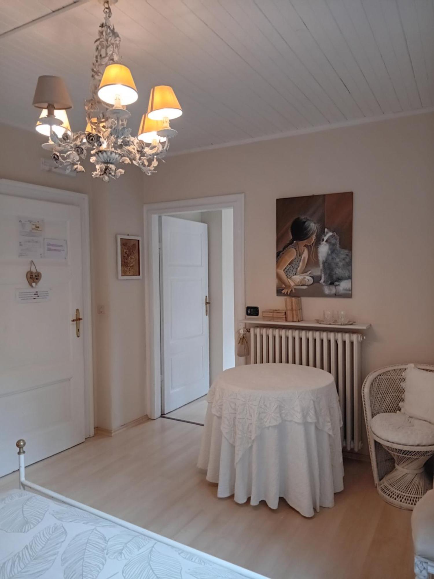 Bed And Breakfast Papillon Perledo Buitenkant foto